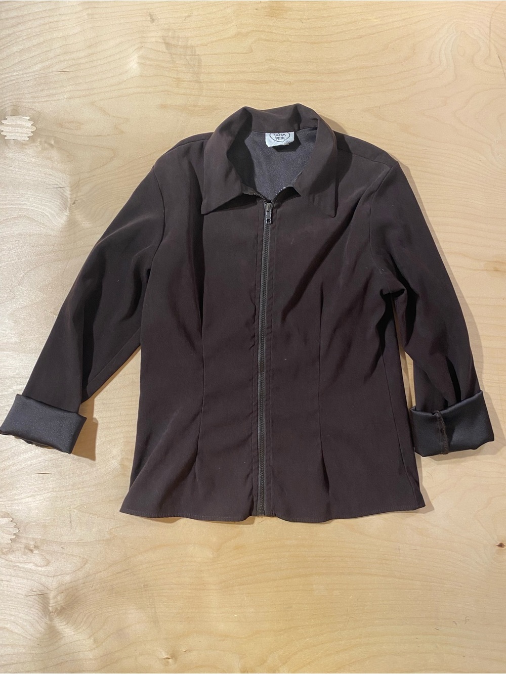 Ultra Pink Women’s Black Zip-Front Jacket Medium (RO)